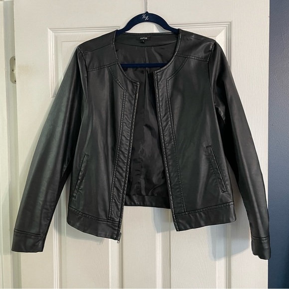 APT 9 Black Leather Jacket - Picture 2 of 6